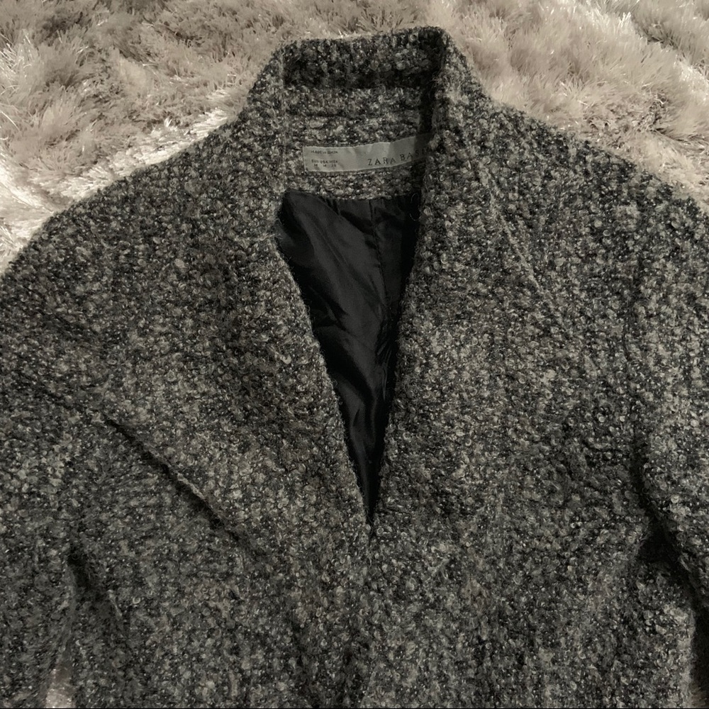 Zara Basic Blazer - Picture 3 of 5